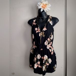 Floral Shorts Romper w Zipper (So Soft!)
